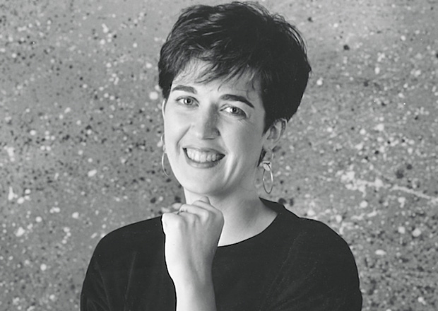 Toute l’équipe de La Montagne secrète offre ses très sincères condoléances à la famille de Carmen Campagne. En souvenir d’elle, nous reprenons ici un article publié dans Le Devoir en octobre 1994 de Pierre Cayouette, le premier à la présenter comme « la diva des garderies » au Québec.